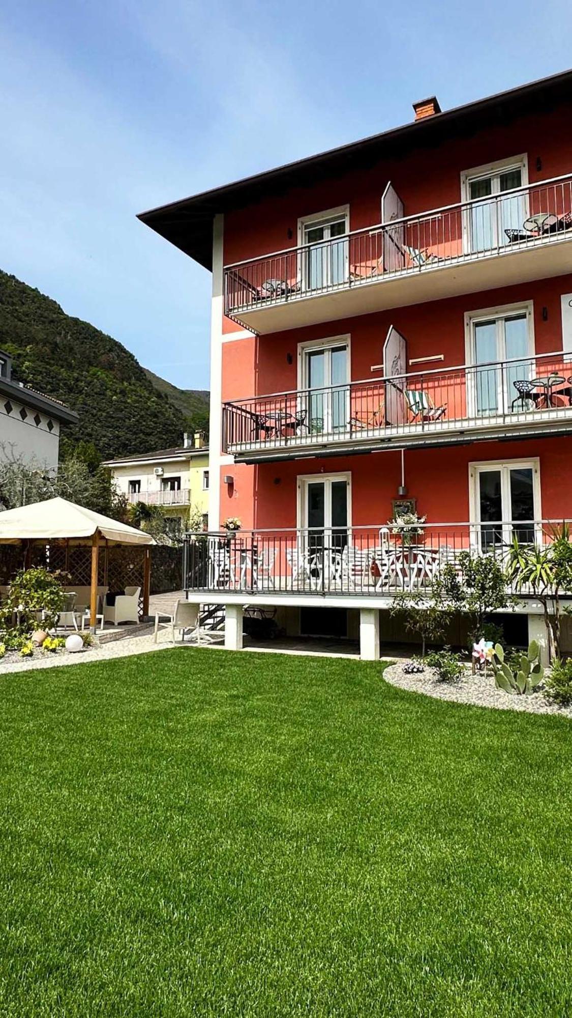 Sk Active Hotel - Ex Garni Hotello 2*